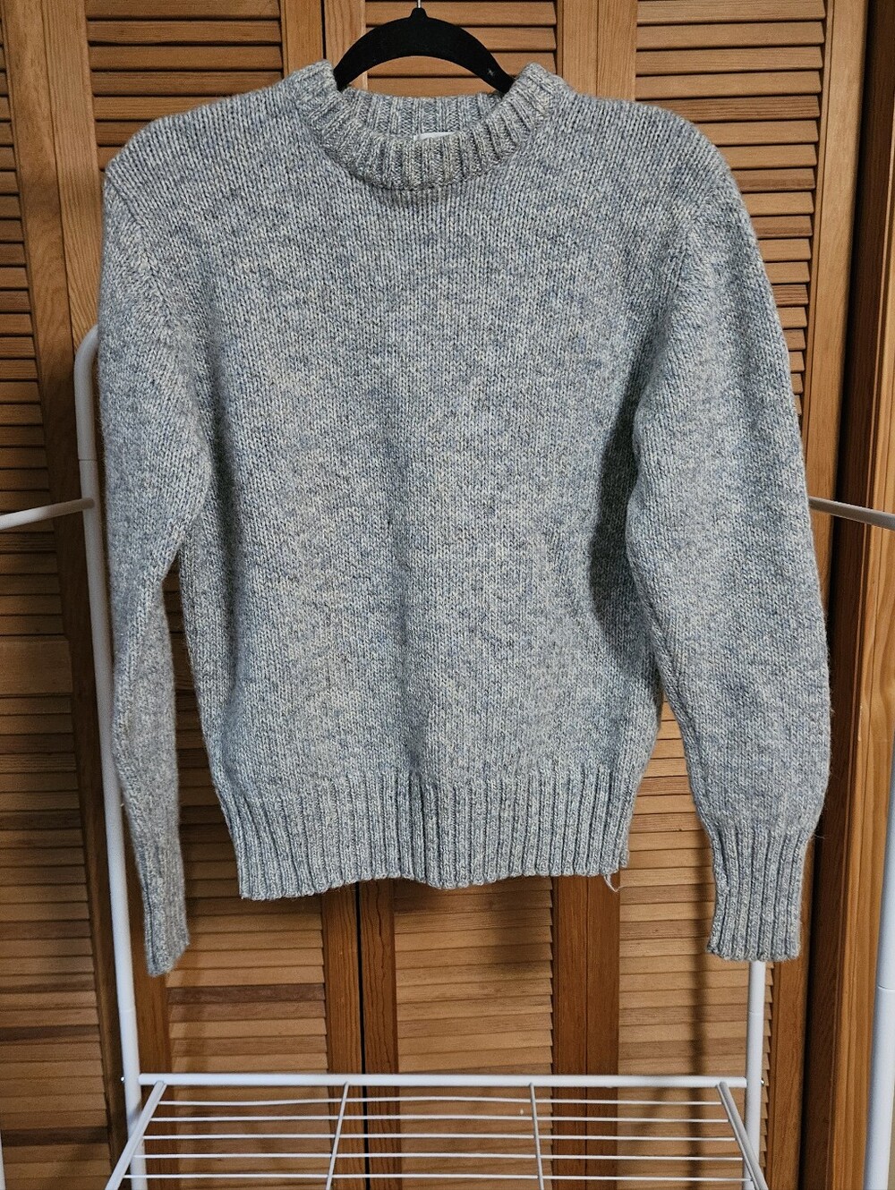 Vintage Woolrich 100% Wool Gray Blue Granola Gritty Boho Sweater